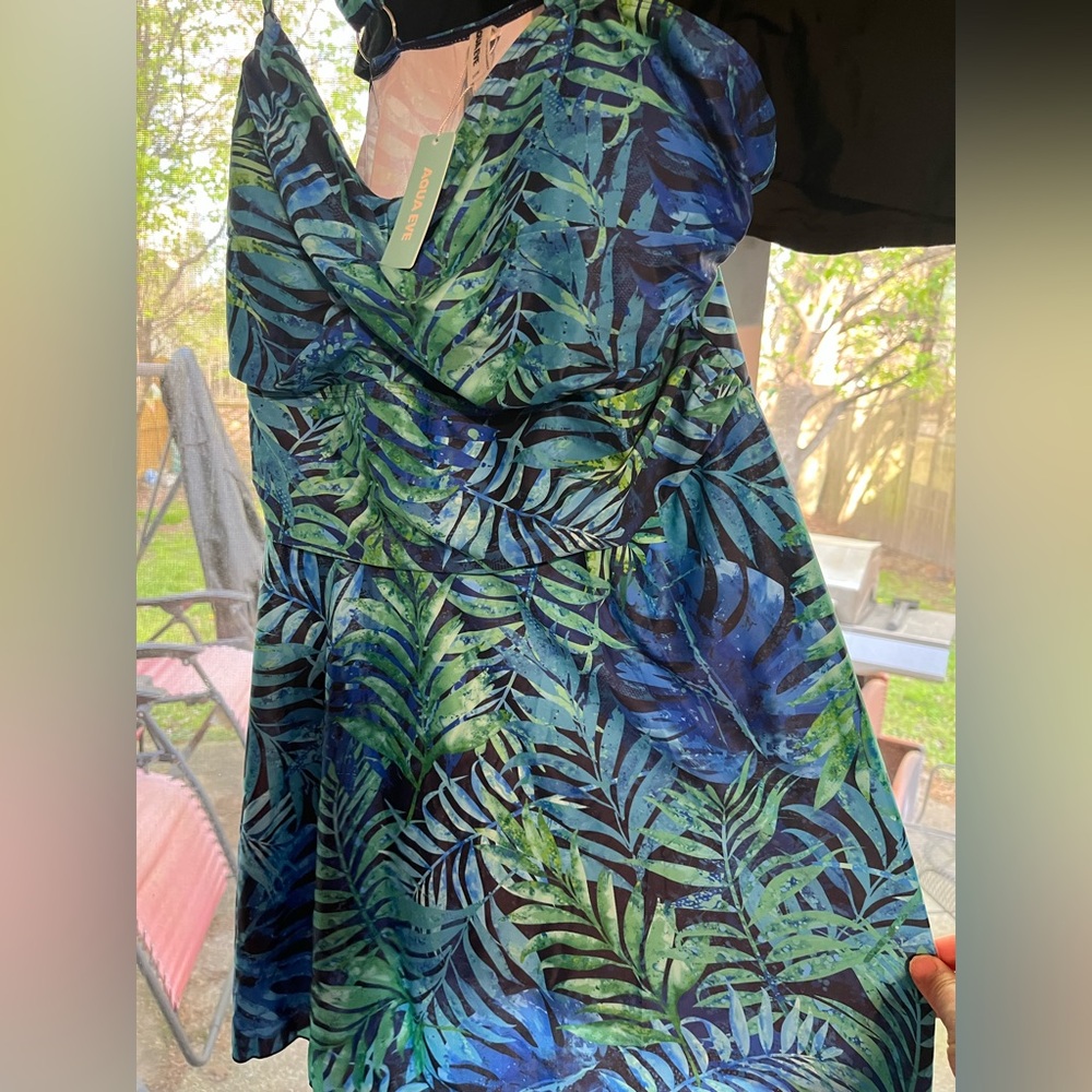 NWT 22W Aqua Eve Tankini. A perfect blue/green, supportive, & slimming tankini! - Picture 9 of 9